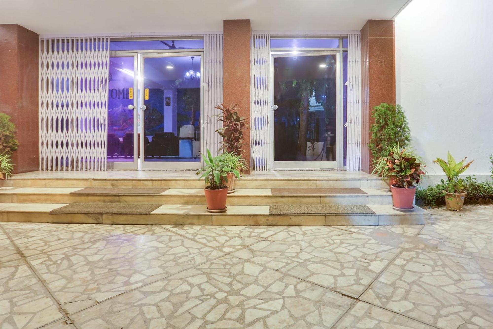 Super Townhouse Pichola Formerly Vinayak Udaipur Exterior photo